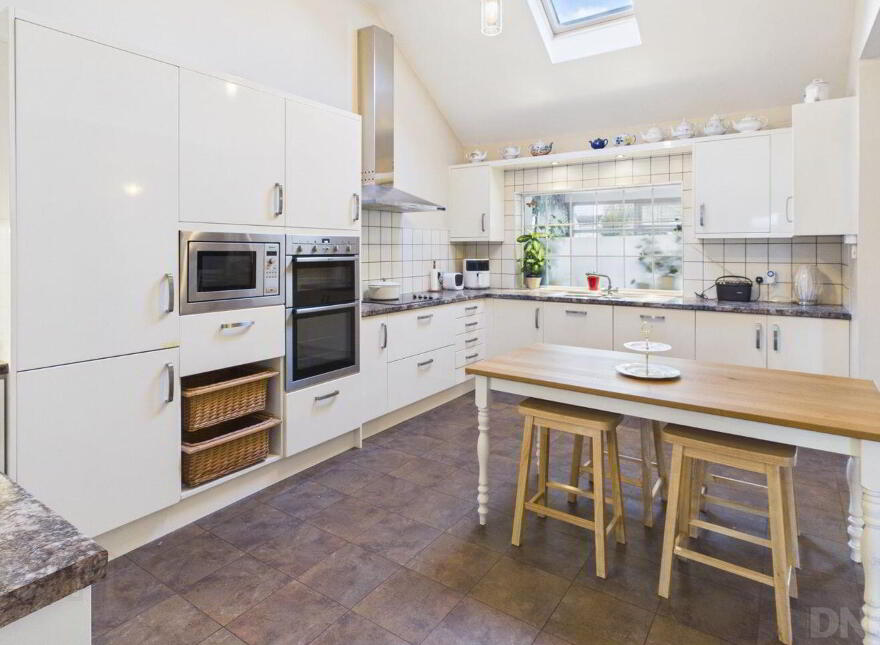 Abramis, 11 Whitehall, Tullamore, R35XK07