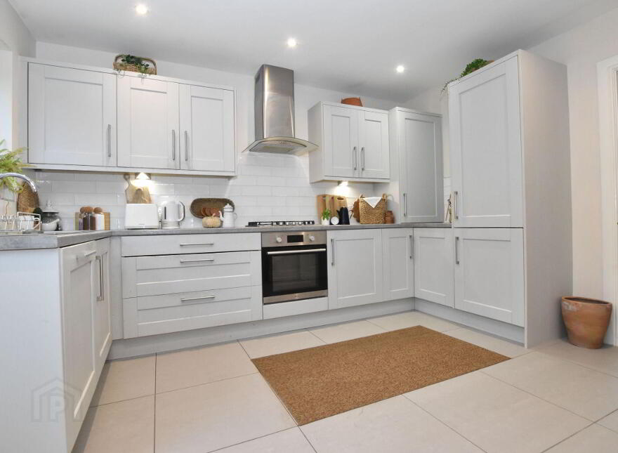 24 Sir Richard Wallace Road, Lisburn, BT28 3ZH