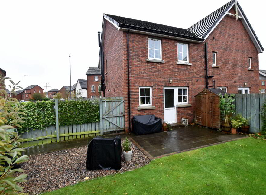 24 Sir Richard Wallace Road, Lisburn, BT28 3ZH