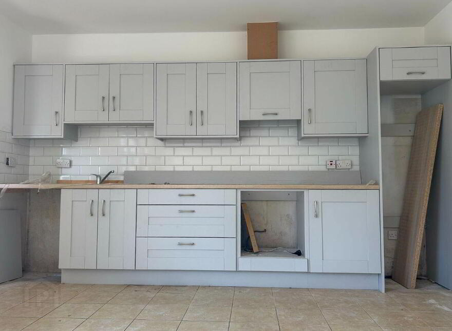 100 Country Meadows, Tuam, H54A024