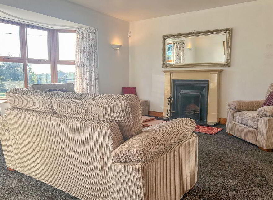 Belmont, Cloghans Hill, Milltown, Tuam, H54HE19