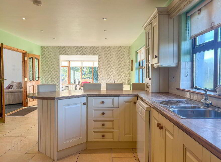 Belmont, Cloghans Hill, Milltown, Tuam, H54HE19