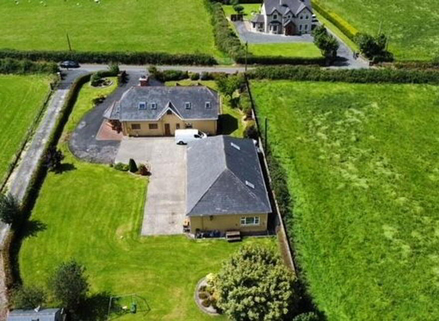 Woodvilla House, Ballygamboon, Castlemaine, V93VP66