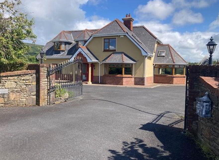 Woodvilla House, Ballygamboon, Castlemaine, V93VP66