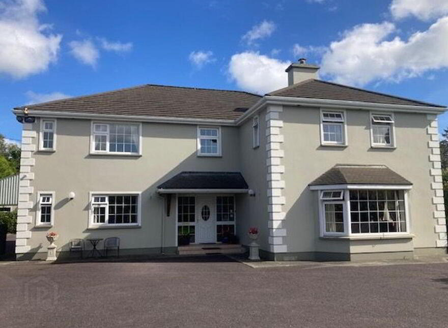 Avondale House, Tralee Road, Killarney, V93Y296