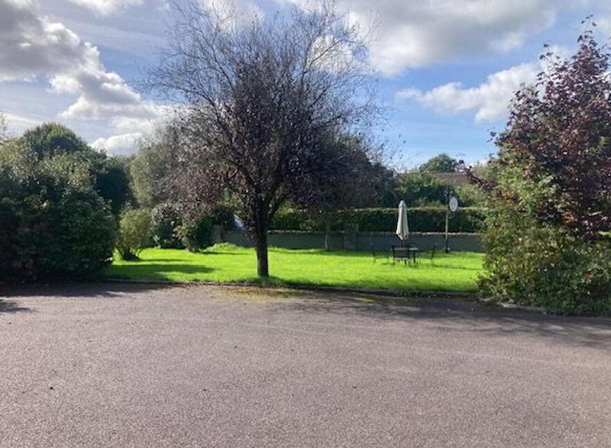 Avondale House, Tralee Road, Killarney, V93Y296