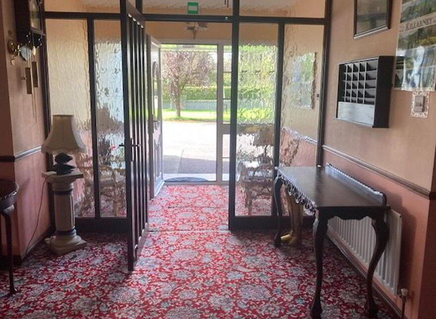 Avondale House, Tralee Road, Killarney, V93Y296