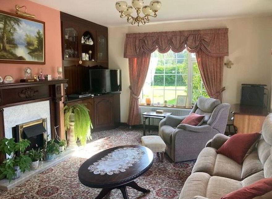 Avondale House, Tralee Road, Killarney, V93Y296