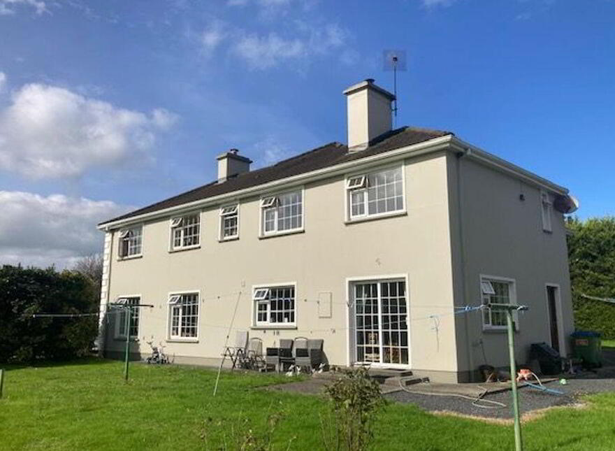 Avondale House, Tralee Road, Killarney, V93Y296