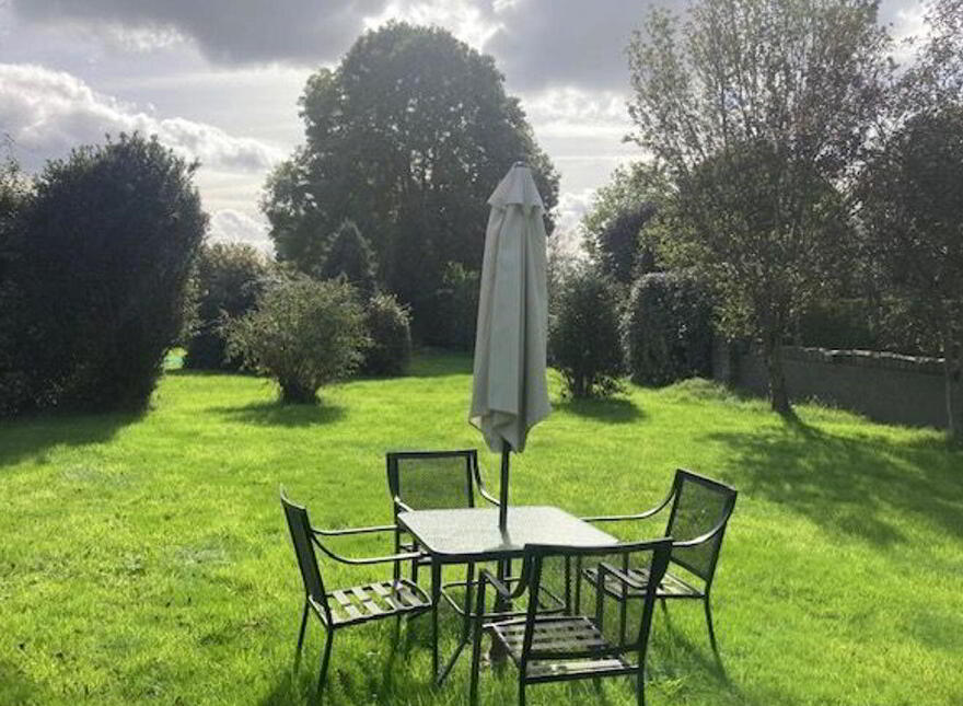 Avondale House, Tralee Road, Killarney, V93Y296