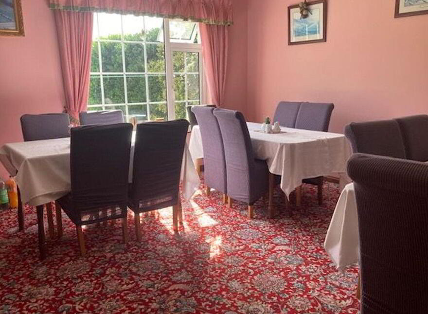 Avondale House, Tralee Road, Killarney, V93Y296