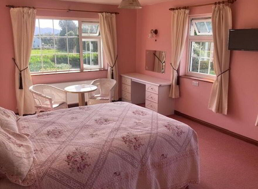 Avondale House, Tralee Road, Killarney, V93Y296