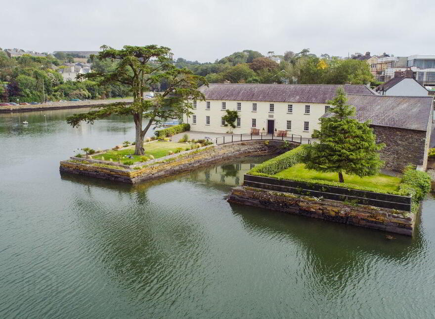 Scilly, Kinsale, P17H580