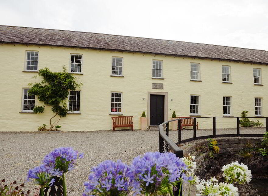 Scilly, Kinsale, P17H580
