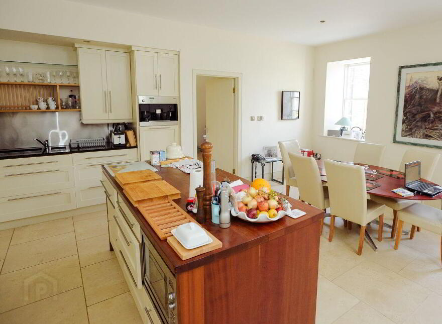 Scilly, Kinsale, P17H580