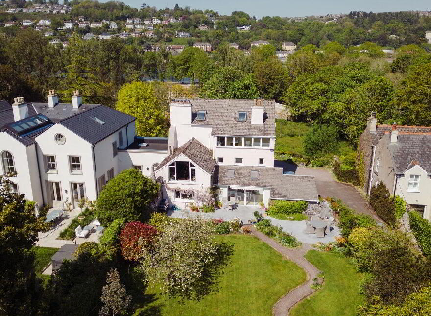 Woodview, Barrington's Avenue, Blackrock, T12E6K4