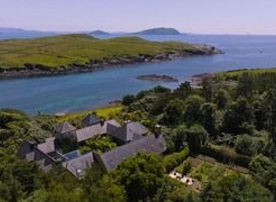 Boolakeel House, Ballinskelligs, V23X735