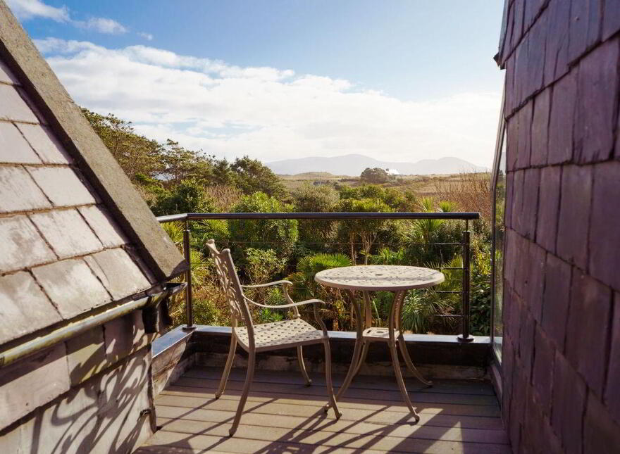Boolakeel House, Ballinskelligs, V23X735