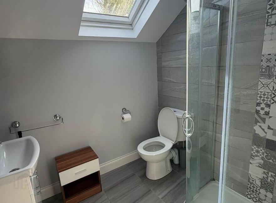 Coach House, Mill Road, Midleton, P25T3Y5