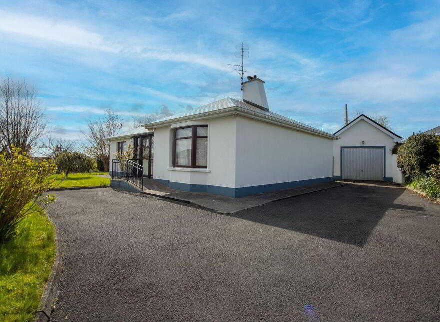 Mayfield, Claremorris, F12RT68