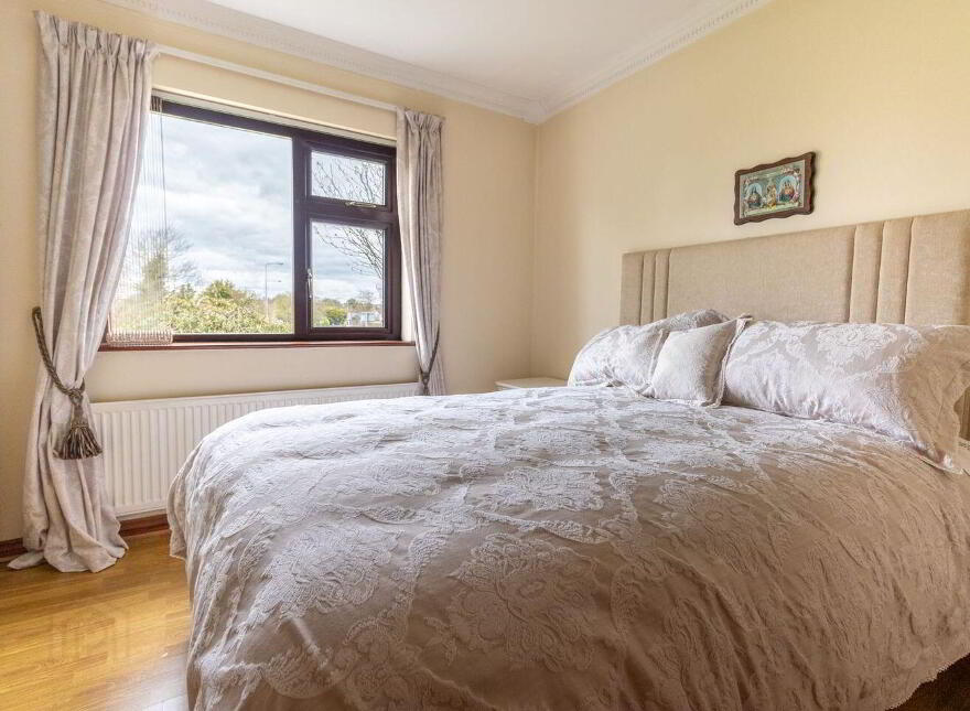 Mayfield, Claremorris, F12RT68