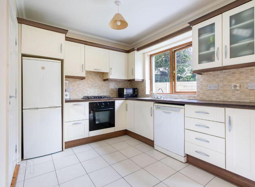 32 Dunbeag, Newport Road, Castlebar, F23WA21