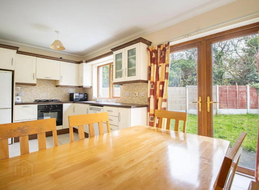 32 Dunbeag, Newport Road, Castlebar, F23WA21