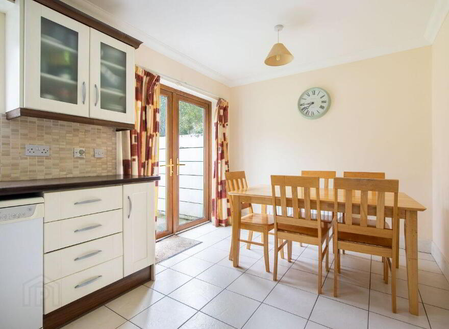 32 Dunbeag, Newport Road, Castlebar, F23WA21