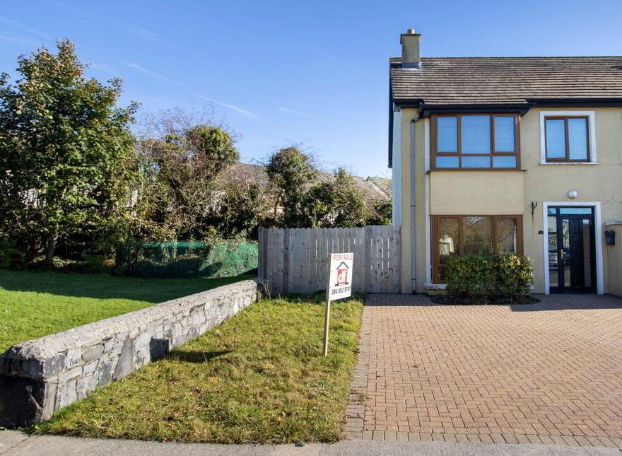 32 Dunbeag, Newport Road, Castlebar, F23WA21