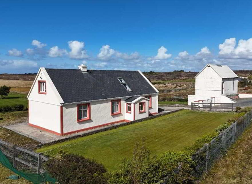 Askill, Bunnacurry, Achill, F28RF84