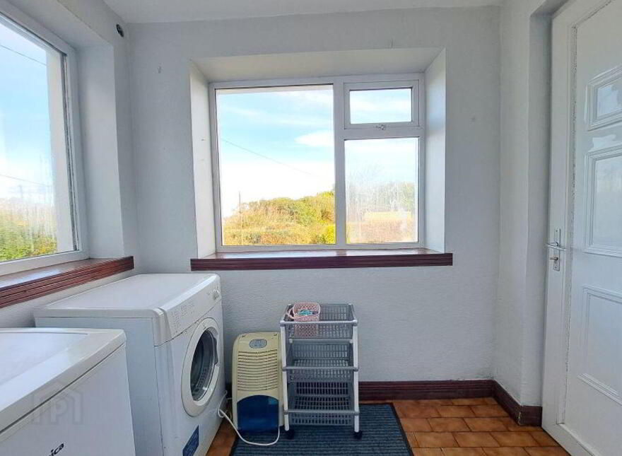 Callan House, Dooniver, Achill, F28C583