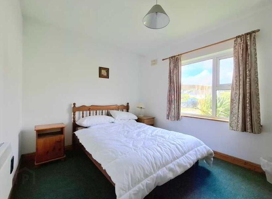 2 Trawmore Cottages, Achill, Achill, F28PR96