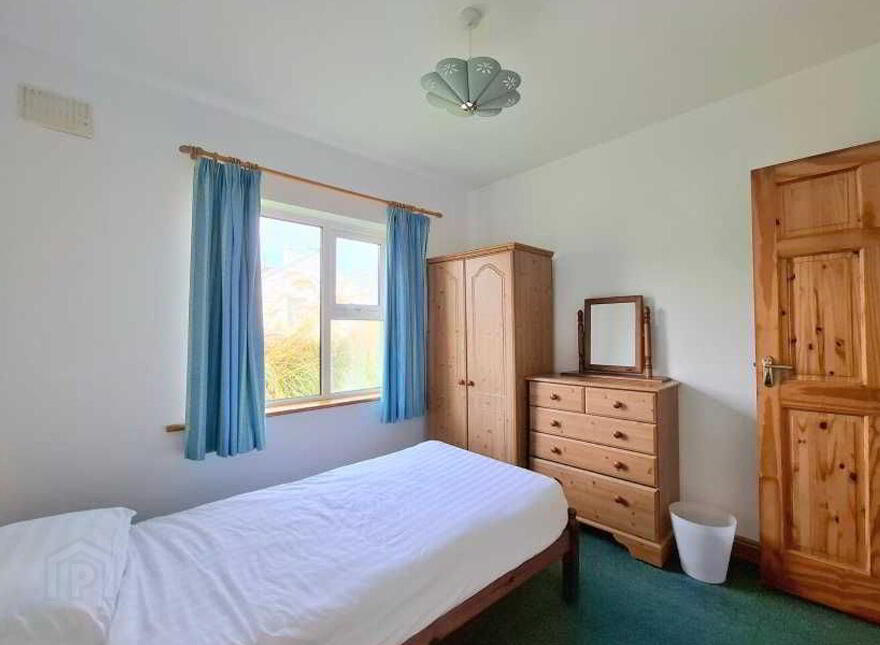 2 Trawmore Cottages, Achill, Achill, F28PR96