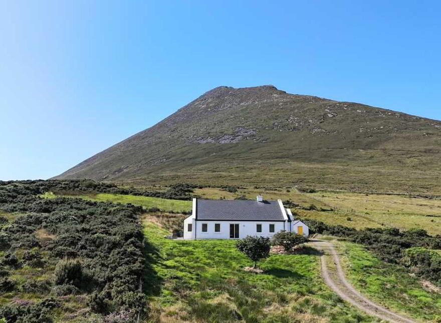 The Colony, Dugort, Achill, F28K735