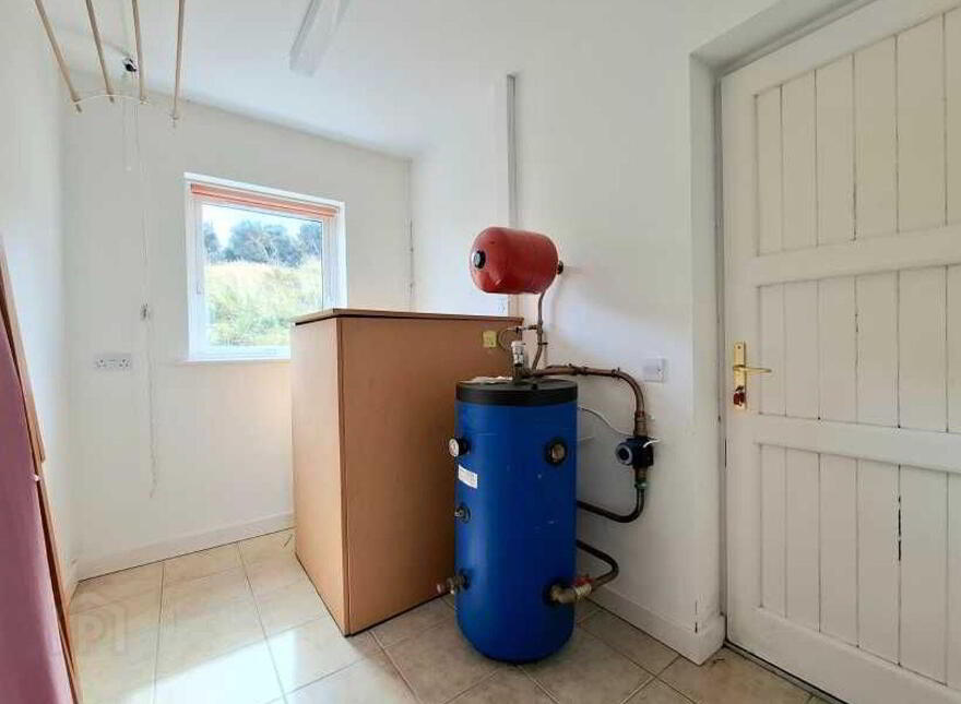 The Colony, Dugort, Achill, F28K735