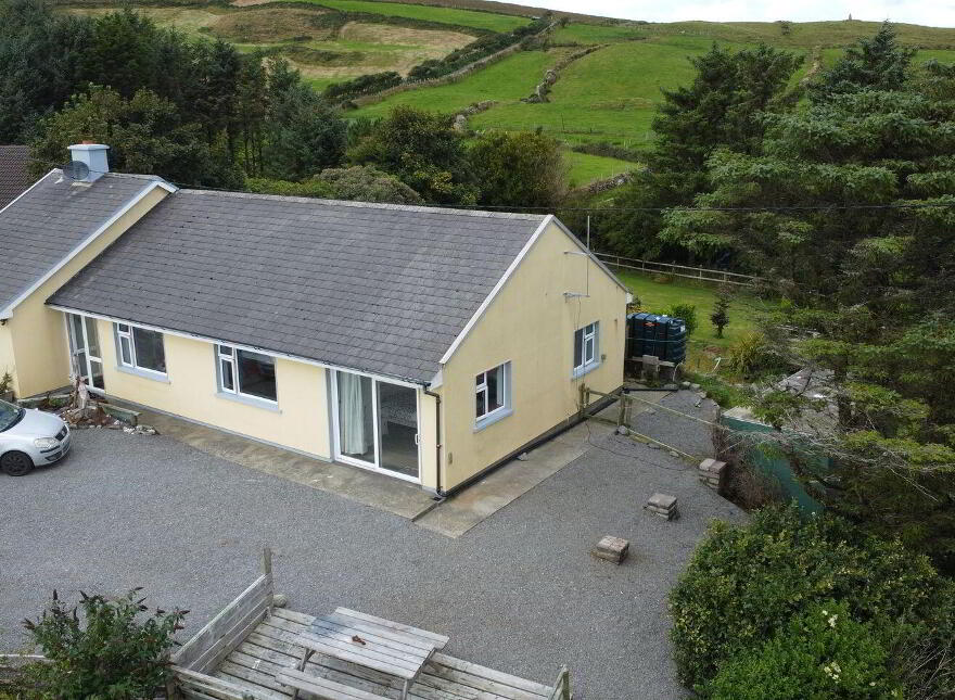 Greenane, Bere Island, Beara, P75P448