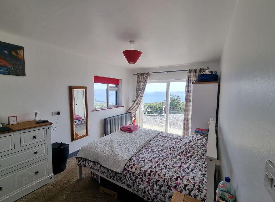 Greenane, Bere Island, Beara, P75P448