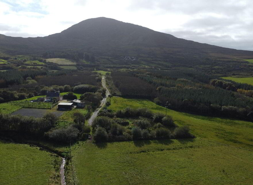 Inches, Beara, Beara