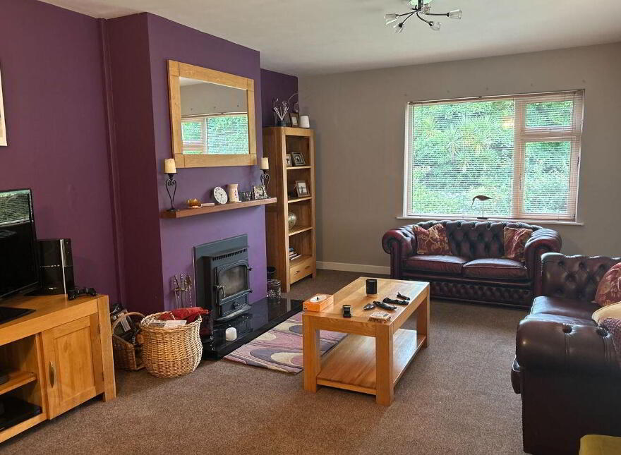 Reenavaude, Beara, Beara, P75VY40