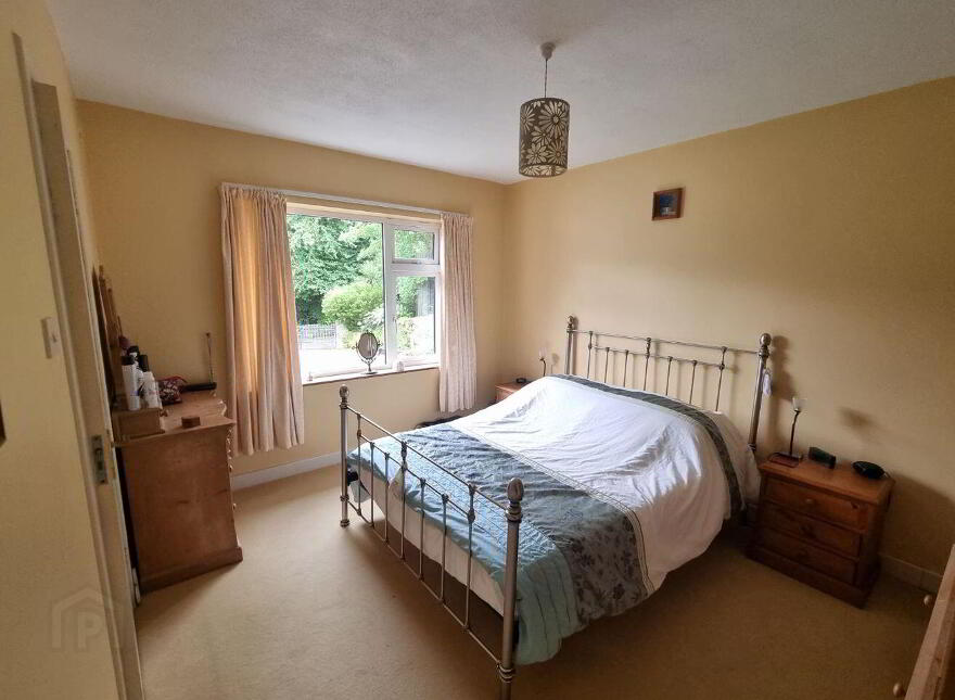 Reenavaude, Beara, Beara, P75VY40