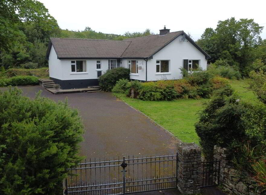 Reenavaude, Beara, Beara, P75VY40