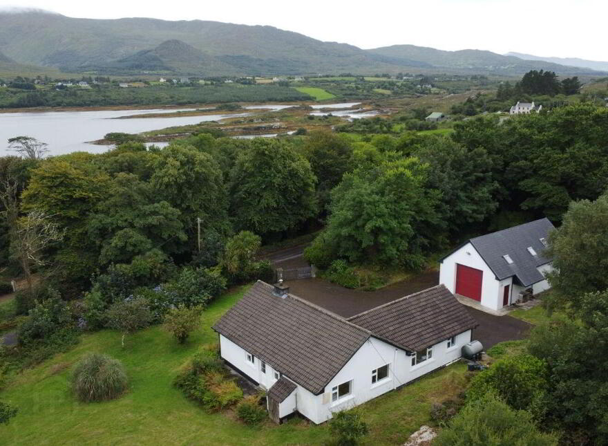 Reenavaude, Beara, Beara, P75VY40