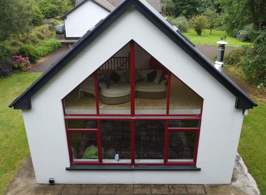 Reenavaude, Beara, Beara, P75VY40