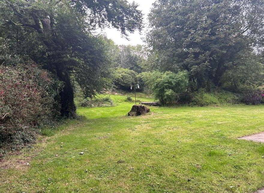 Reenavaude, Beara, Beara, P75VY40