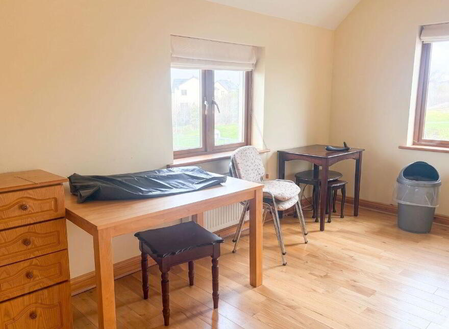 1 Eyeries Village, Beara, P75CK82
