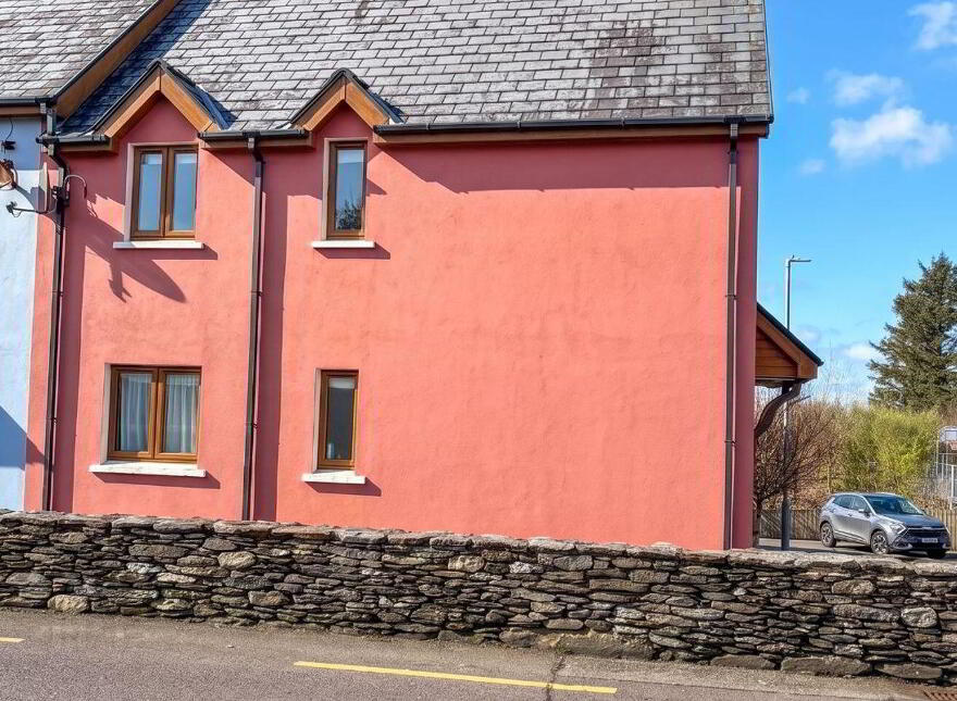 1 Eyeries Village, Beara, P75CK82