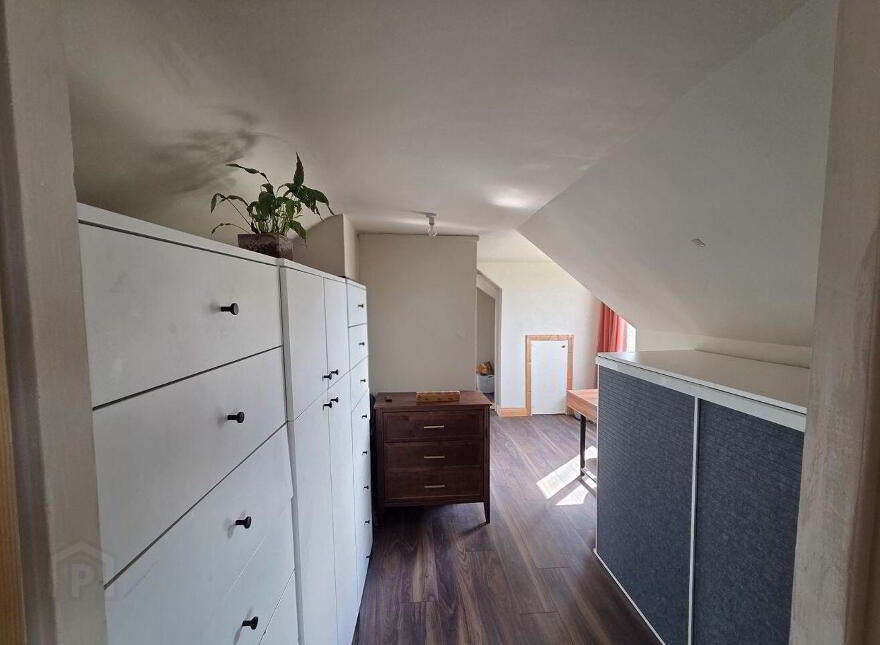 North Road, Beara, Beara, P75EY89