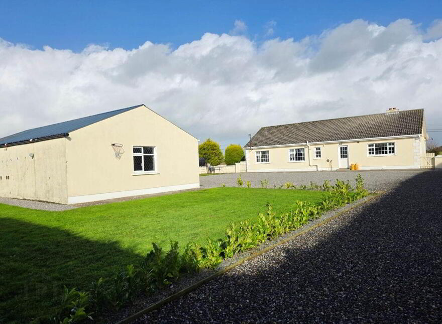 Esker, Glenamaddy, F45DV24