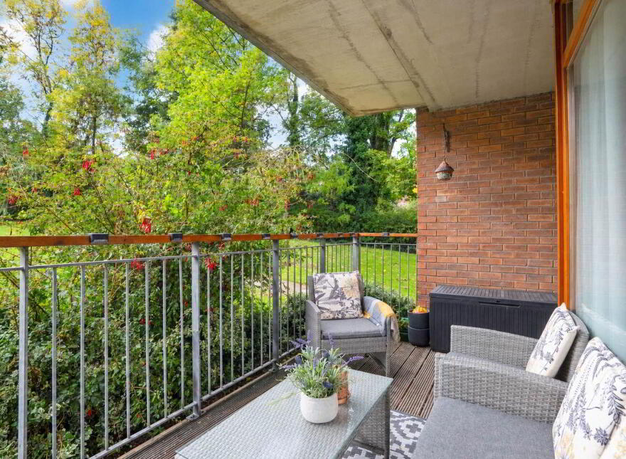 Apartment 1 Kingston Hall, Harold`s Grange Road, Ticknock, D18VP64