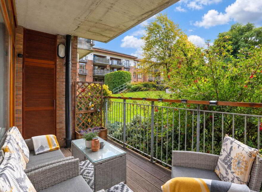 Apartment 1 Kingston Hall, Harold`s Grange Road, Ticknock, D18VP64